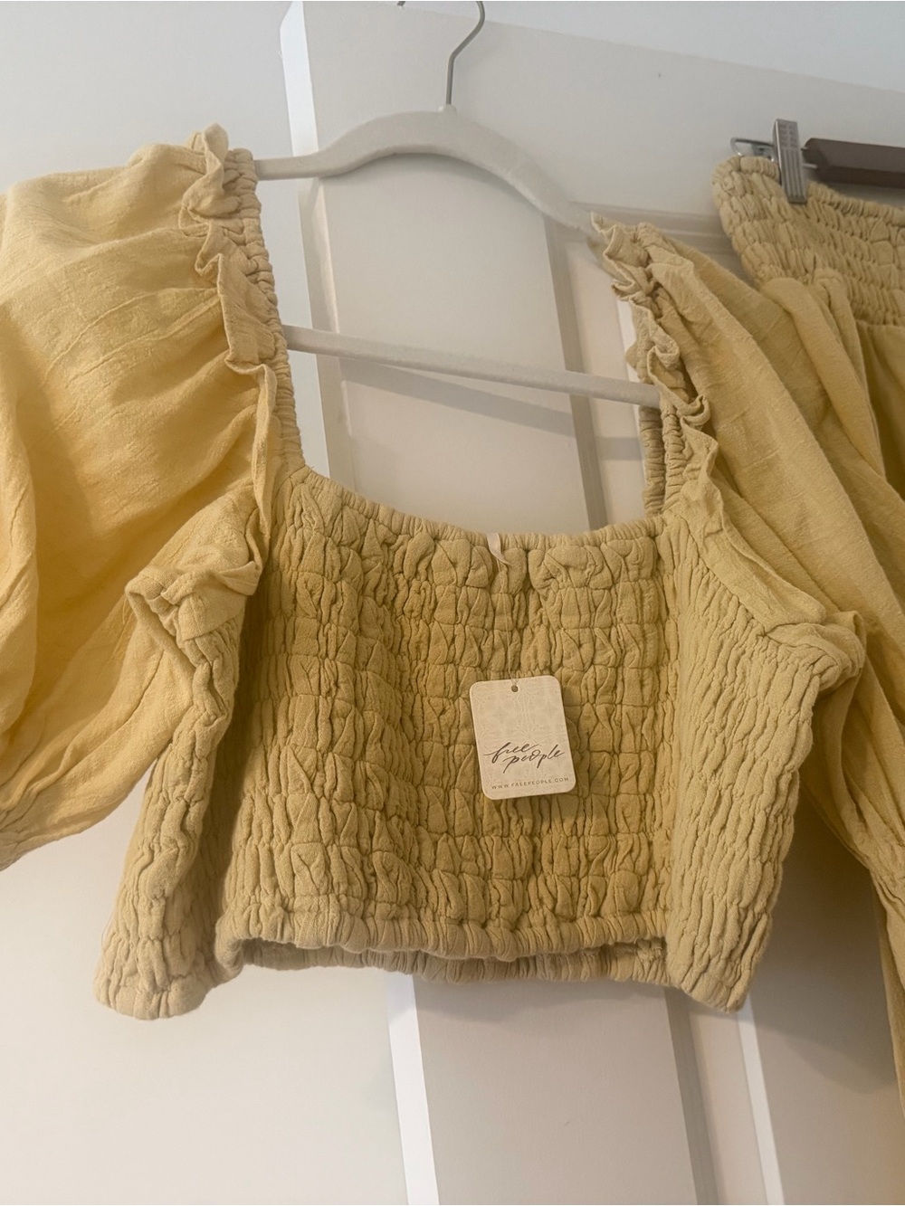 Free People NWT Smocked Two Piece Set Neutral Size L - Picture 4 of 4